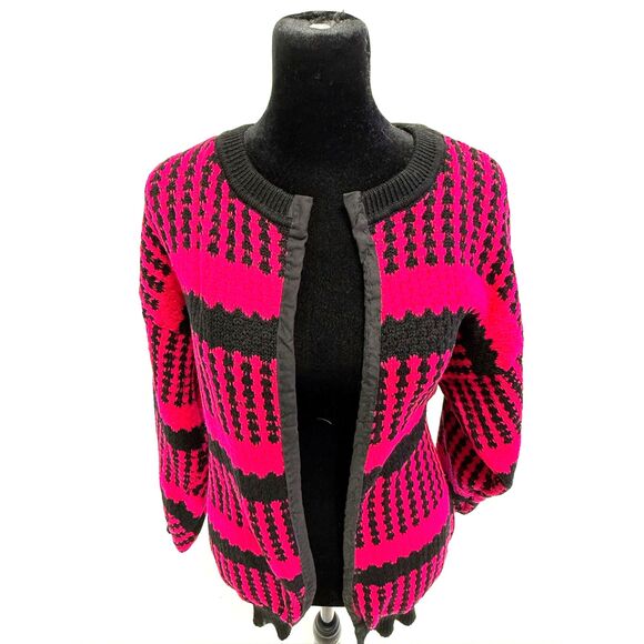 vintage hot pink & black stripe/houndstooth knitted cardigan - Picture 2 of 8